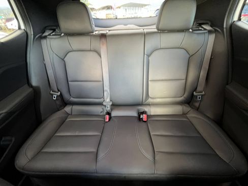 Used 2025 Buick Envista Sport Touring FWD image 38