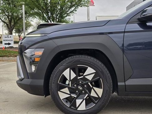 Certified 2025 Hyundai Kona SEL FWD image 10