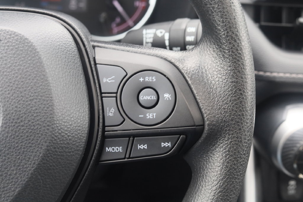 Used 2024 Toyota RAV4 XLE w/ Convenience Package AWD/4WD image 11