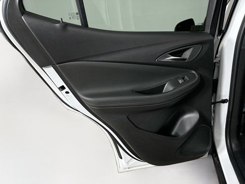 Used 2025 Buick Encore GX Preferred image 25