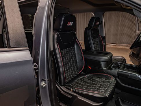 Used 2022 Chevrolet Silverado 1500 RST AWD/4WD image 25