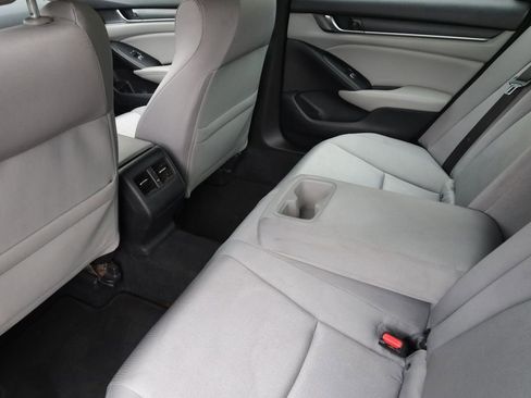Used 2020 Honda Accord EX image 24