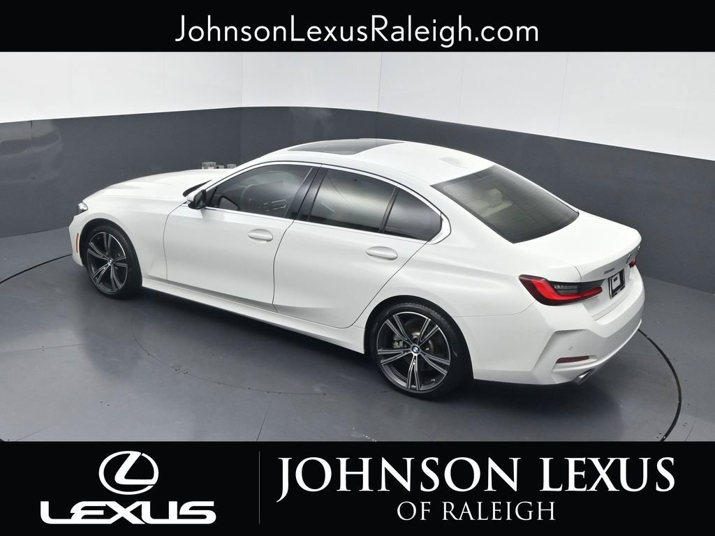 Used 2024 BMW 330i Sedan w/ Premium Package RWD image 25