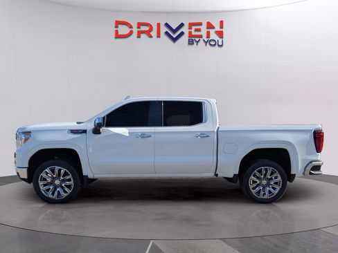 Used 2019 GMC Sierra 1500 SLT w/ SLT Premium Plus Package image 2