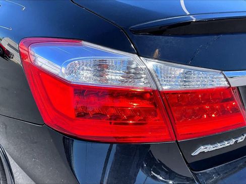 Used 2014 Honda Accord Hybrid Sedan image 28
