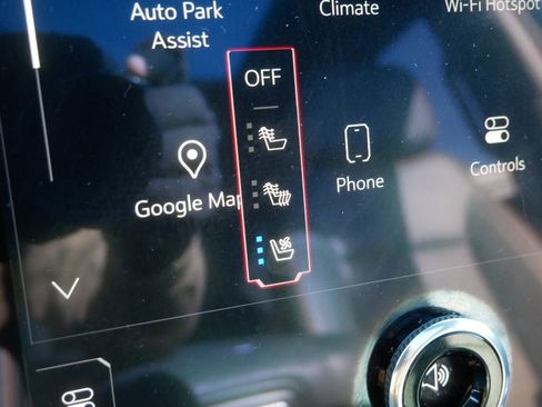 Certified 2025 GMC Yukon XL AT4 w/ AT4 Premium Package image 30