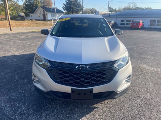 Used 2019 Chevrolet Equinox LT AWD/4WD image 2