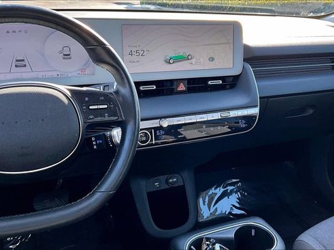 Used 2024 Hyundai Ioniq 5 SEL RWD image 9