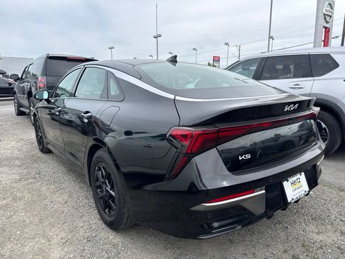 Used 2025 Kia K5 LXS FWD image 8