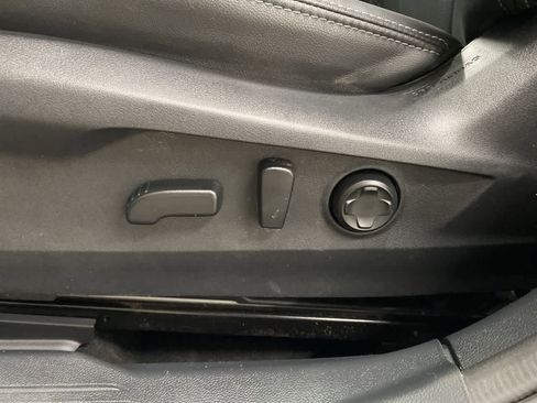 Used 2023 Subaru Outback Limited XT image 15