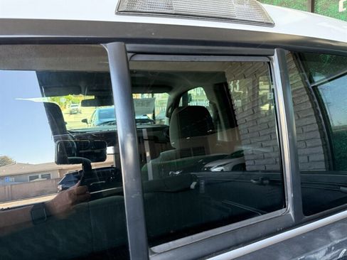 Used 2021 Toyota Tacoma SR5 image 17