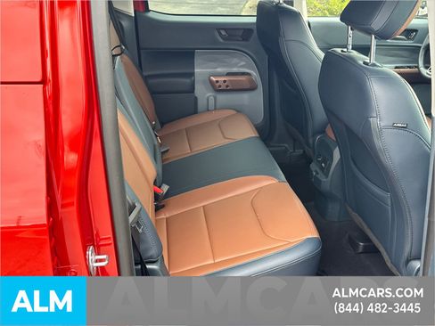 Used 2023 Ford Maverick Lariat w/ Lariat Luxury Package image 19