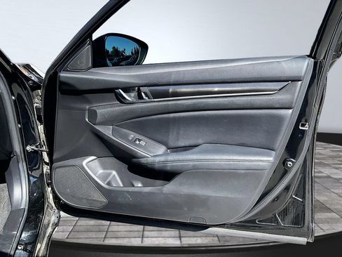 Used 2021 Honda Accord Sport Special Edition image 15