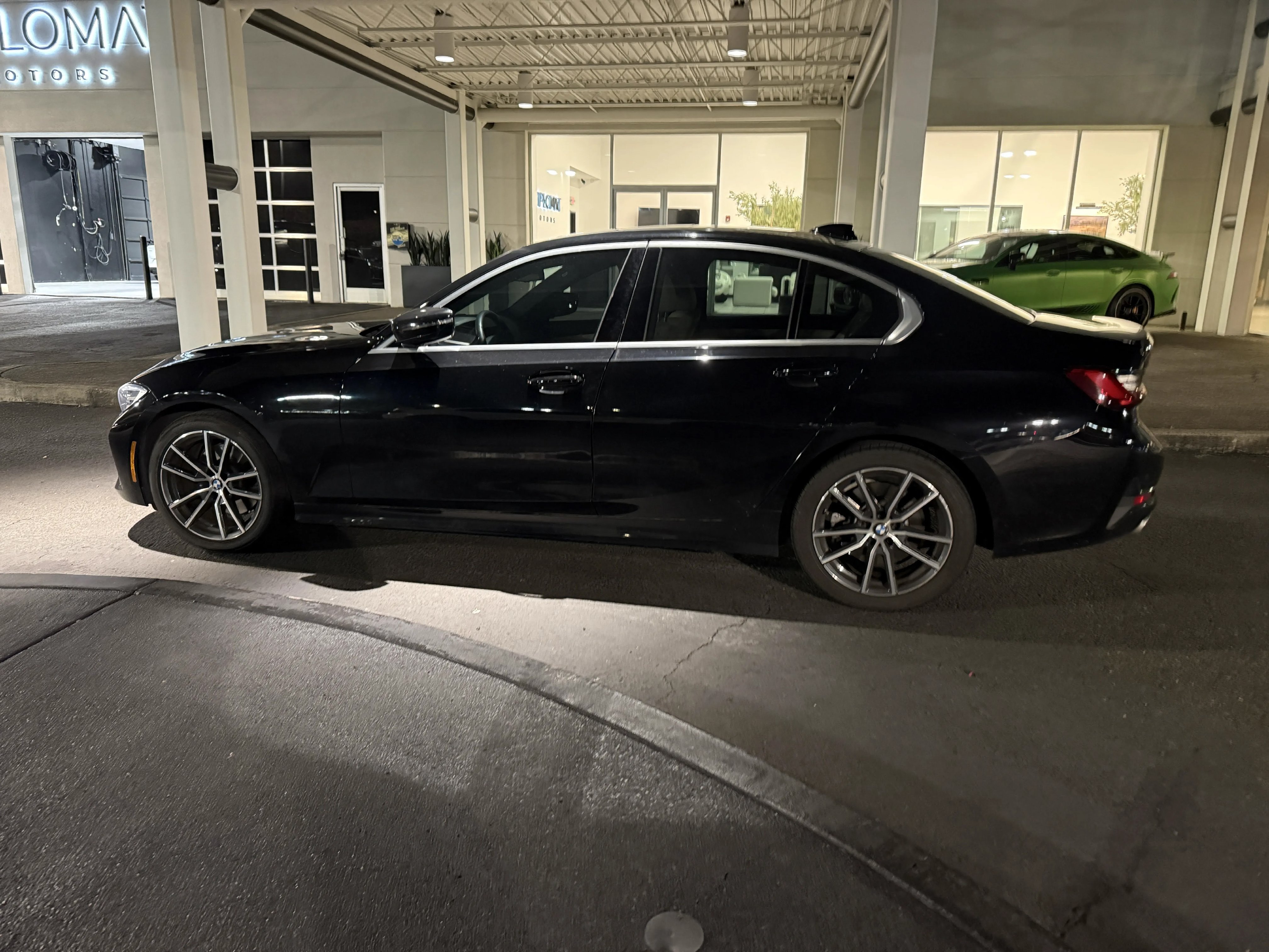 Used 2019 BMW 330i Sedan w/ Driving Assistance Package RWD image 7