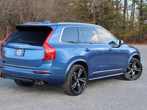 Used 2019 Volvo XC90 T6 R-Design w/ Advanced Package image 3