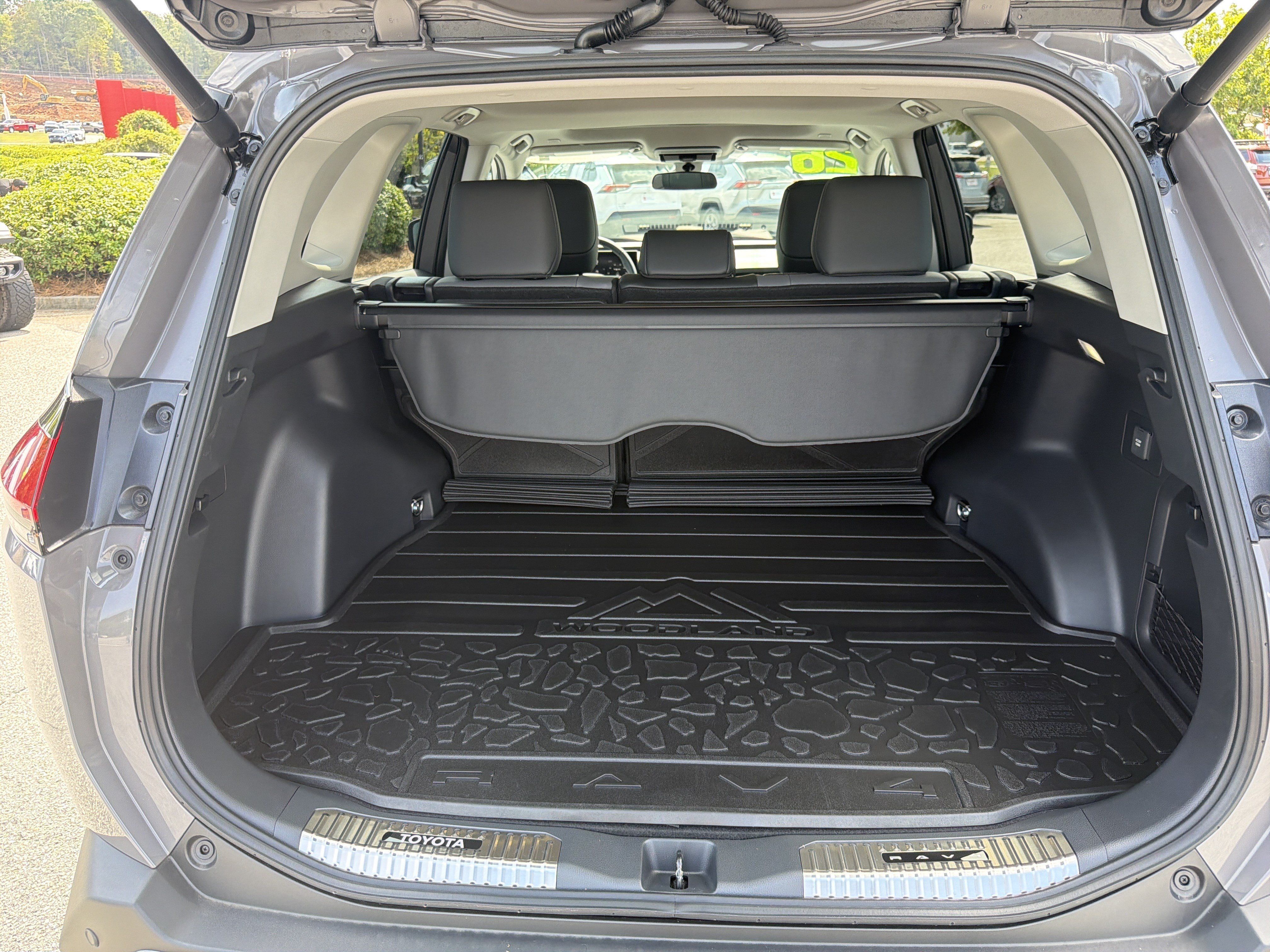 Certified 2026 Toyota RAV4 AWD image 28