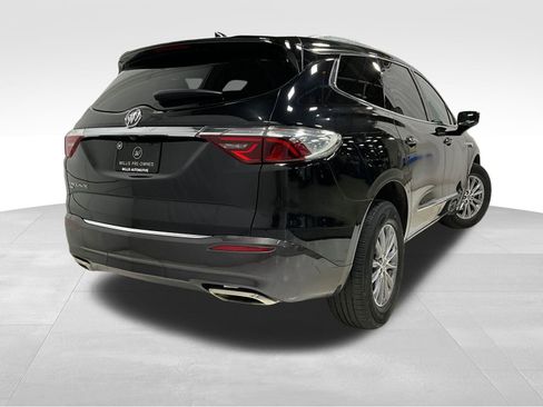 Used 2023 Buick Enclave Essence image 5