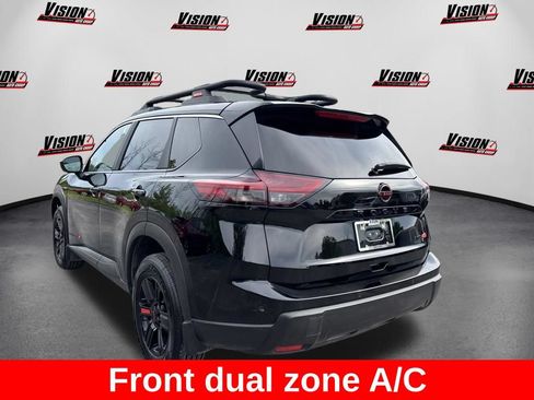 Used 2025 Nissan Rogue SV AWD/4WD image 8