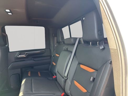 Used 2024 GMC Sierra 2500 AT4 w/ AT4 Premium Plus Package image 20