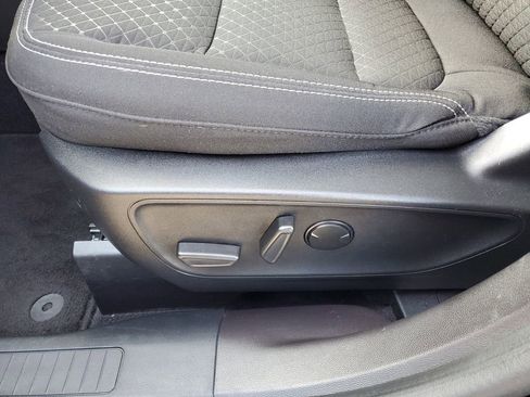 Used 2023 Ford Escape Active image 10