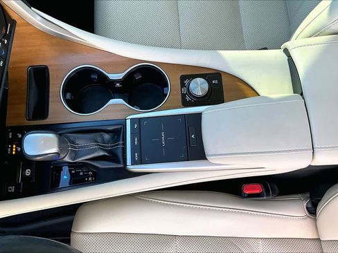 Used 2021 Lexus RX 350 FWD w/ Premium Package image 15