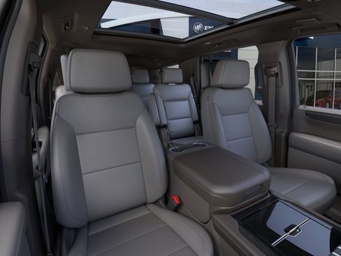 New 2026 GMC Yukon Elevation image 16