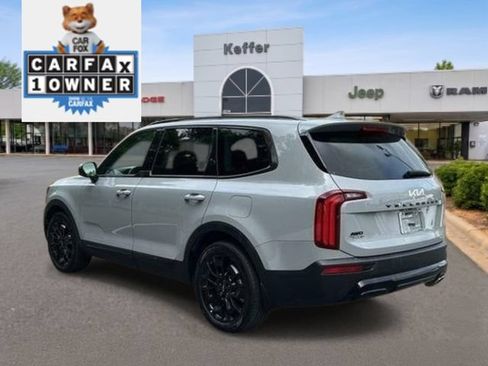 Used 2022 Kia Telluride SX w/ SX Prestige Package AWD/4WD image 3
