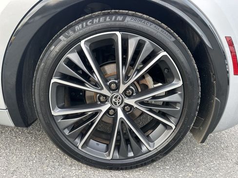 Used 2024 Toyota Prius Limited image 33