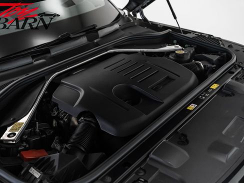 Used 2024 Land Rover Range Rover SE image 45