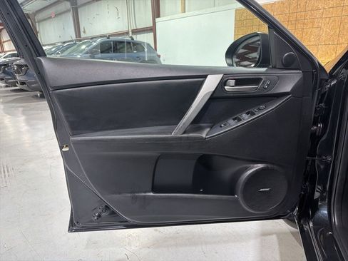 Used 2012 MAZDA MAZDA3 i Grand Touring image 25