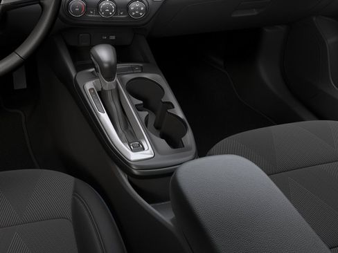 New 2026 Chevrolet Trax LS w/ LS Convenience Package FWD image 7