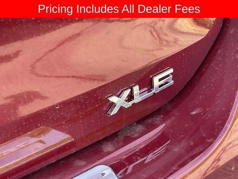 Used 2026 Toyota Highlander XLE AWD/4WD image 12
