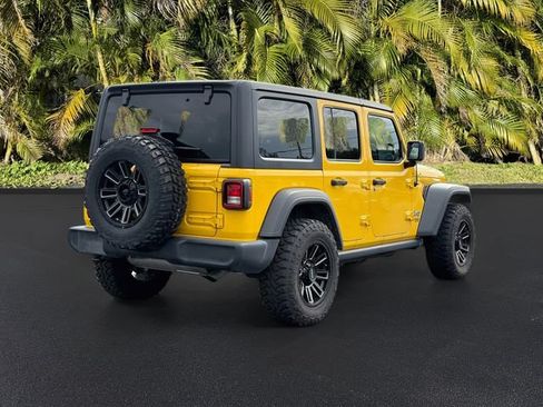 Used 2020 Jeep Wrangler Unlimited Sport S AWD/4WD image 4