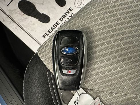 Used 2021 Subaru Forester Premium w/ Popular Package #1 AWD/4WD image 17