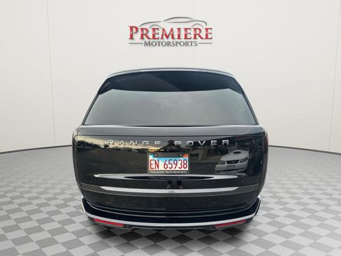 Used 2025 Land Rover Range Rover Long Wheelbase Autobiography AWD/4WD image 7