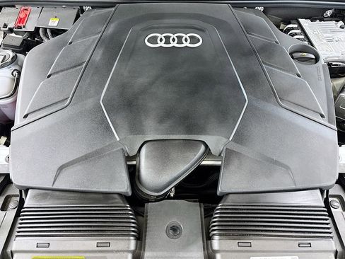 Certified 2025 Audi Q7 3.0T Premium Plus w/ Premium Plus Package image 23