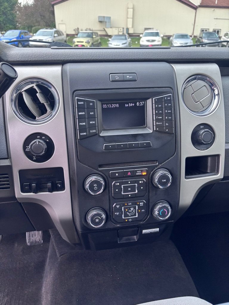 Used 2014 Ford F150 XLT w/ Equipment Group 302A Luxury AWD/4WD image 17