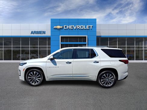 Certified 2023 Chevrolet Traverse Premier AWD/4WD image 8
