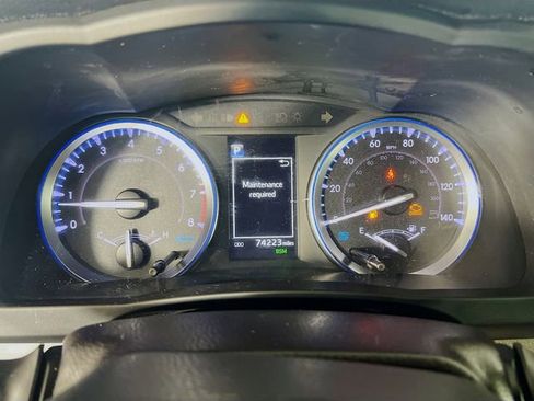 Used 2019 Toyota Highlander XLE FWD image 15