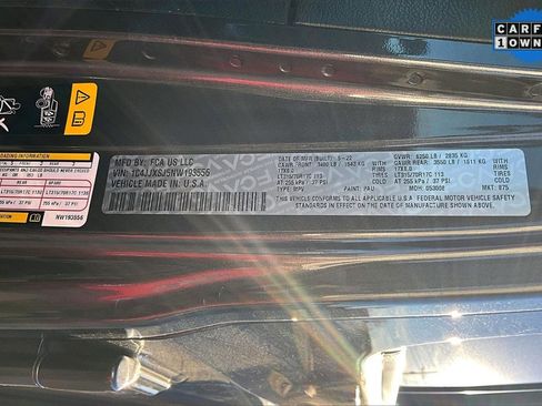 Used 2022 Jeep Wrangler Unlimited Rubicon w/ Xtreme Recon 35" Tire Package image 30