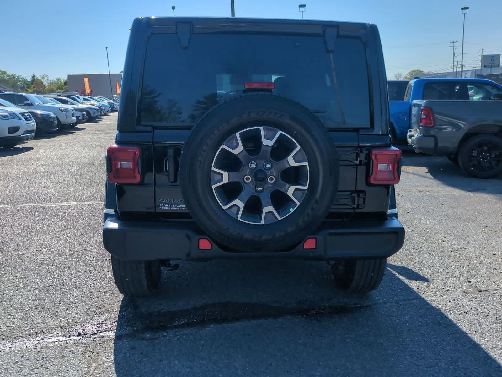 New 2026 Jeep Wrangler Unlimited Sahara AWD/4WD image 7
