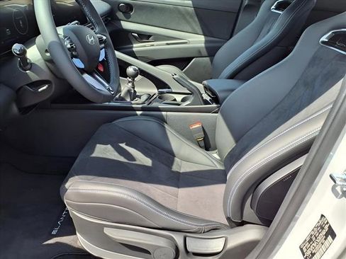 New 2025 Hyundai Elantra N image 16