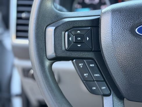 Used 2019 Ford F250 XLT AWD/4WD image 9