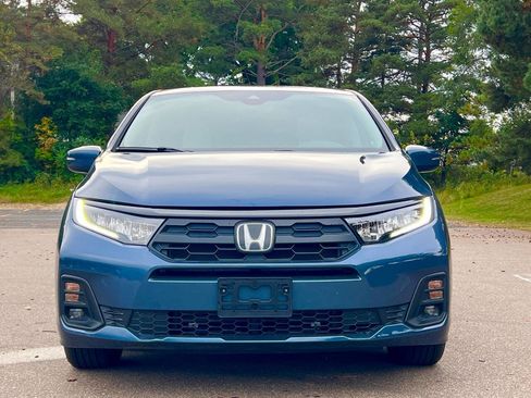 Used 2025 Honda Odyssey EX-L image 10