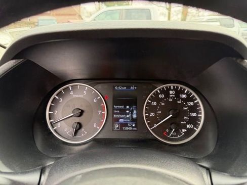 Used 2024 Nissan Sentra S image 19