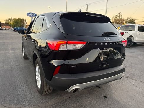 Used 2022 Ford Escape SE w/ Convenience Package image 9