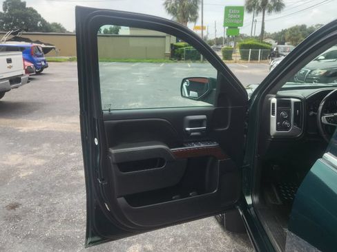 Used 2014 GMC Sierra 1500 SLE AWD/4WD image 9