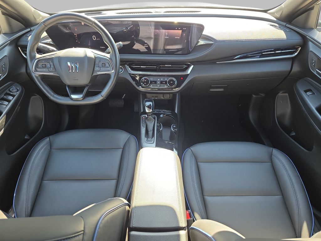 Used 2024 Buick Envista Sport Touring w/ Convenience I Package FWD image 11