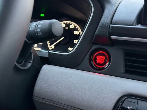 New 2025 Honda Pilot Touring image 31