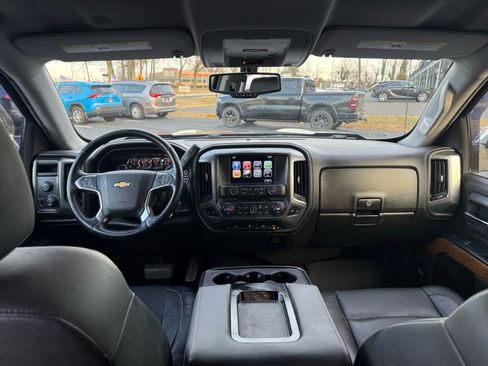 Used 2017 Chevrolet Silverado 1500 LTZ w/ LTZ Plus Package AWD/4WD image 34